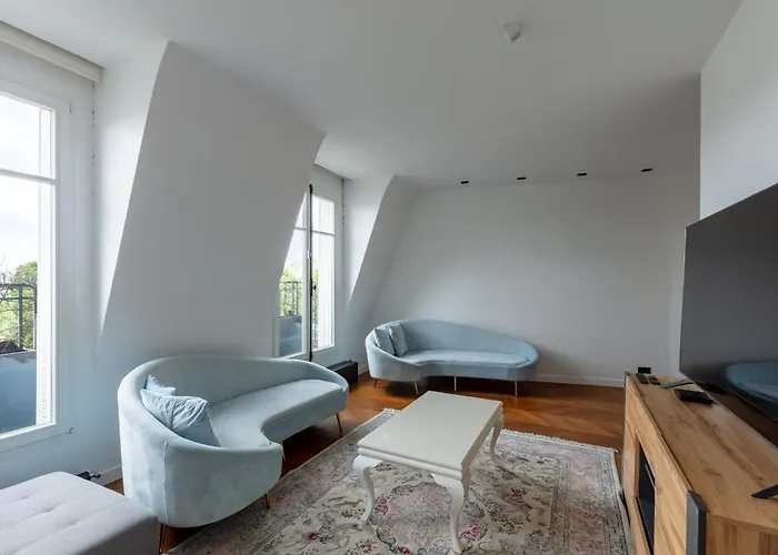 Fancy - Champs Elysees Apartment Paris