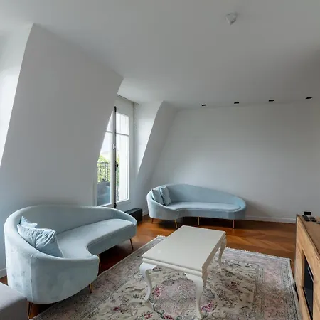 Fancy - Champs Elysees Apartment Paris